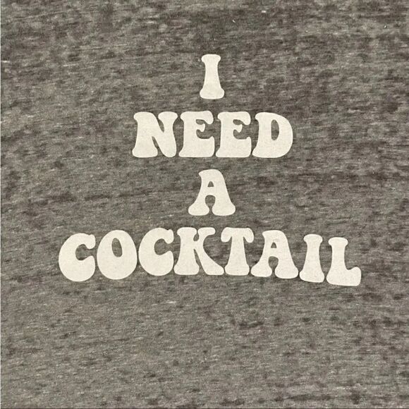 Chaser Revolve Heather Gray Festival I Need. Cocktail Short Sleeves TShirt SZ M - Picture 8 of 10